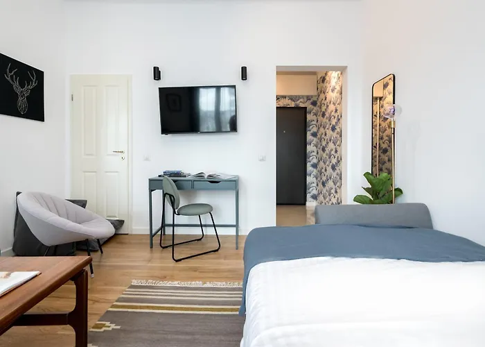 Intercontinental Luxury *